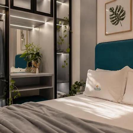 La Folea Azure 1br With Balcony In Lungomare